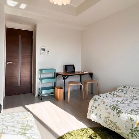 R Guest House Osaka Esterno foto