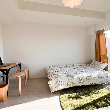 R Guest House Osaka Esterno foto